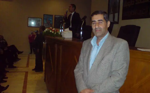 شادي عبدالله يغني، ووالده أحمد نعيم يغمره الفخر بإبنه