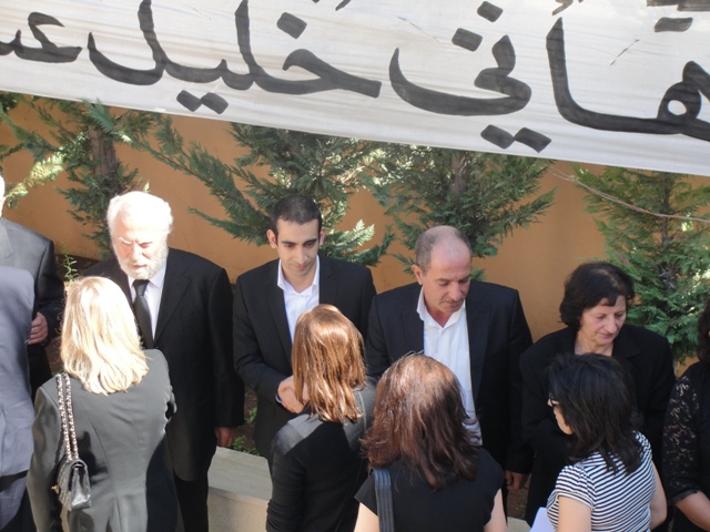 أهل الفقيد الراحل هاني عسّاف يتقبلون التعازي