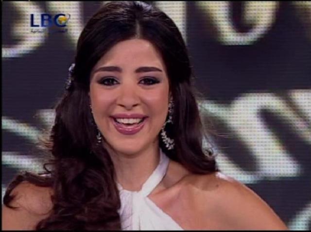 رهف عبدالله لحظة إعلانها ملكة جمال لبنان