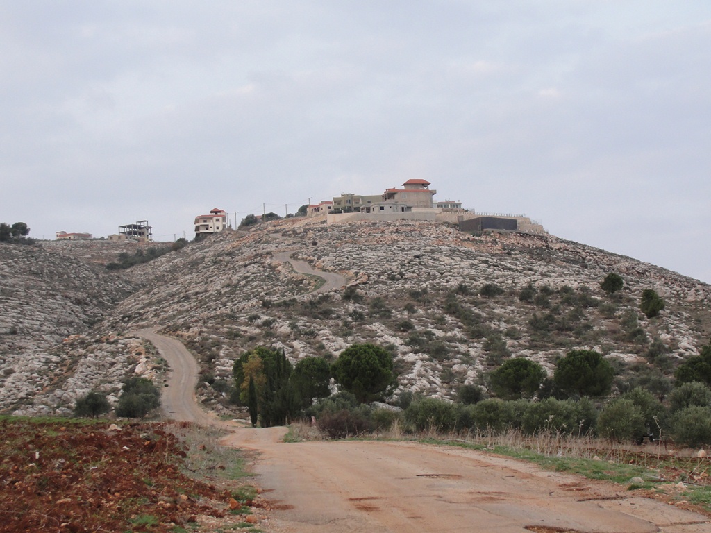 طريق الوطى الخطرة