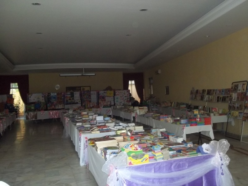 مدرسة عيسى بن مريم(ع) تقيم معرضها السنوي التاسع للكتاب في الخيام
