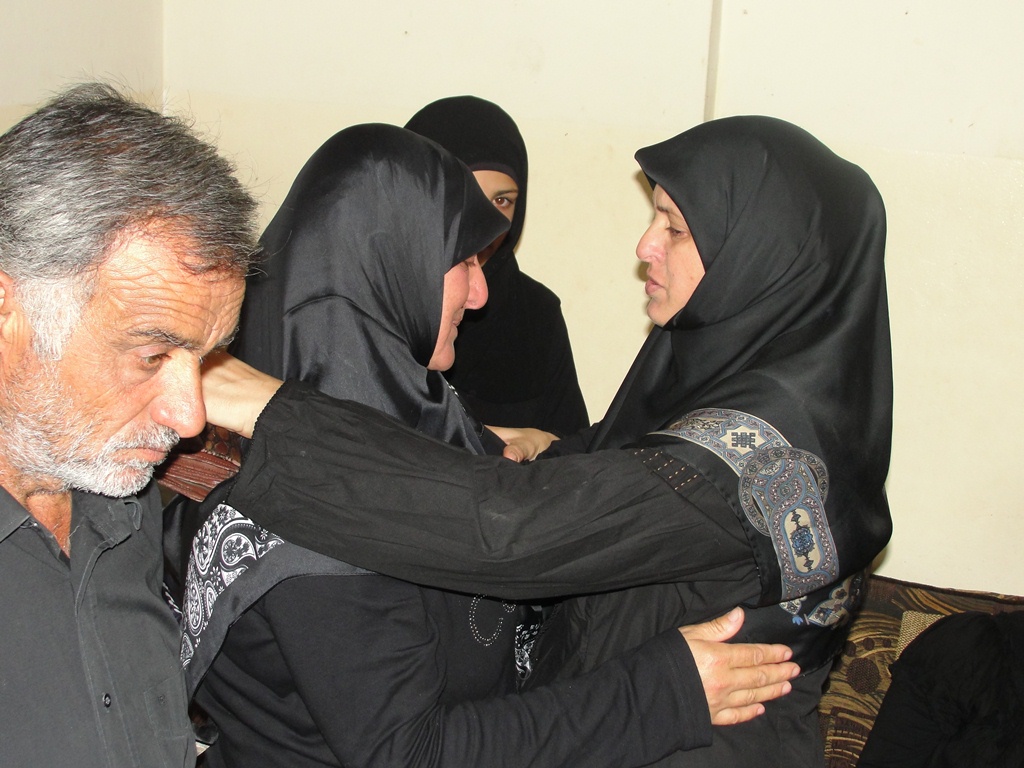 المعزّون ما زالوا يتوافدون لمشاركة العائلة حزنها الأليم