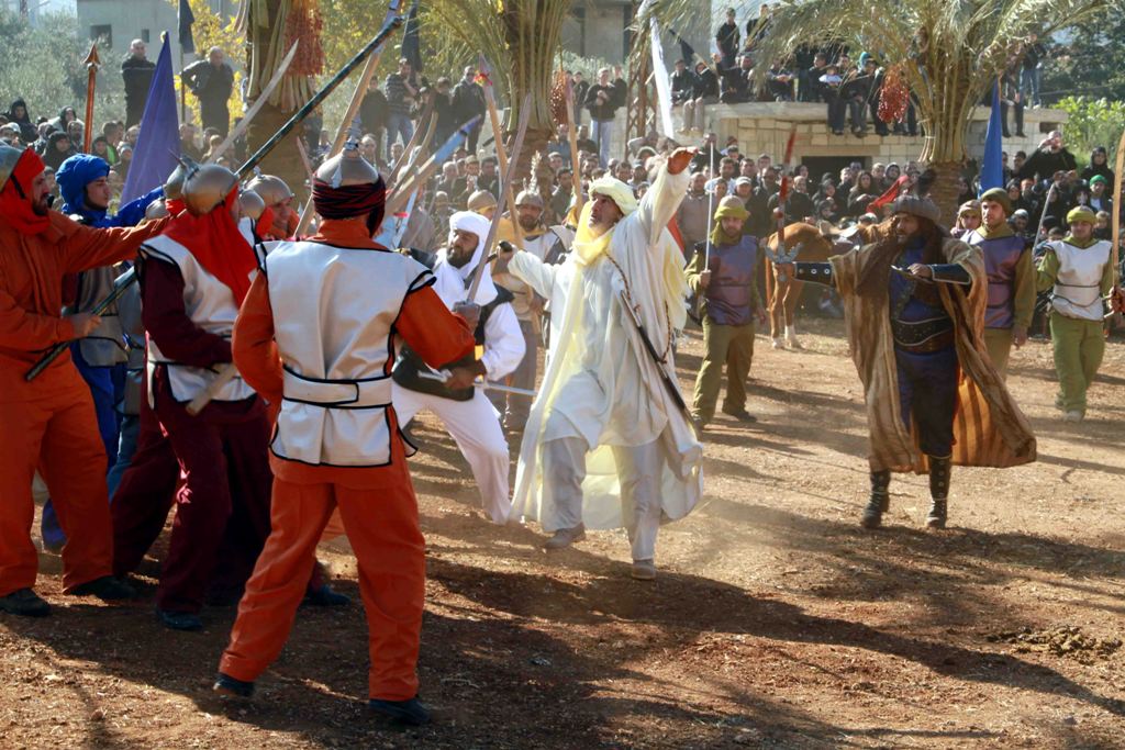 واقعة الطف.. مسرحية عاشورائية في كفركلا 6-12-2011 - أرشيف