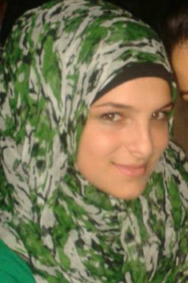 بتول أحمد ديب عواضة طوت صفحات العمر باكراً