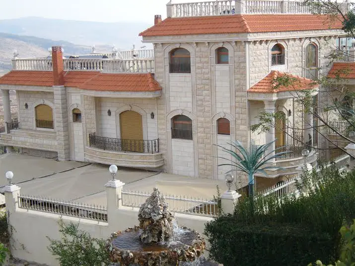 جانب من دارة أبو عصام محمد صفاوي في الخيام.. عمل معماري هندسي مميّز