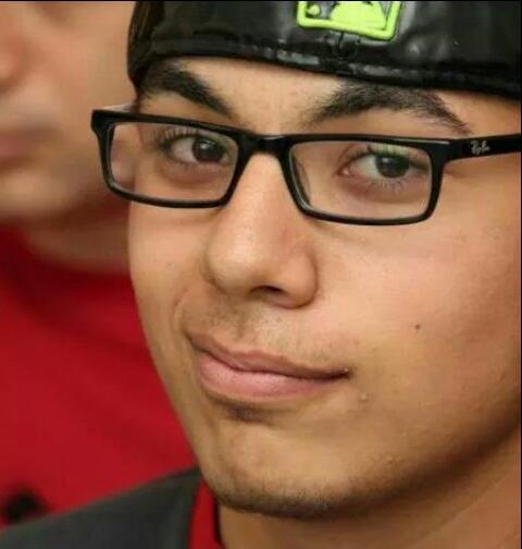 بالأمس كانت الفرحة بالغالي محمد عياد مهنا بالإنجاز العلمي الذي حققه