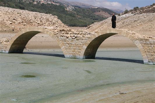 ساهم جسر عين الجوزة في وصل البقاع الغربي بمحيطه (شوقي الحاج)