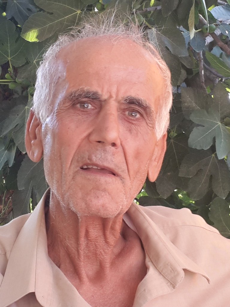 الكاتب علي عبدالحسن مهدي