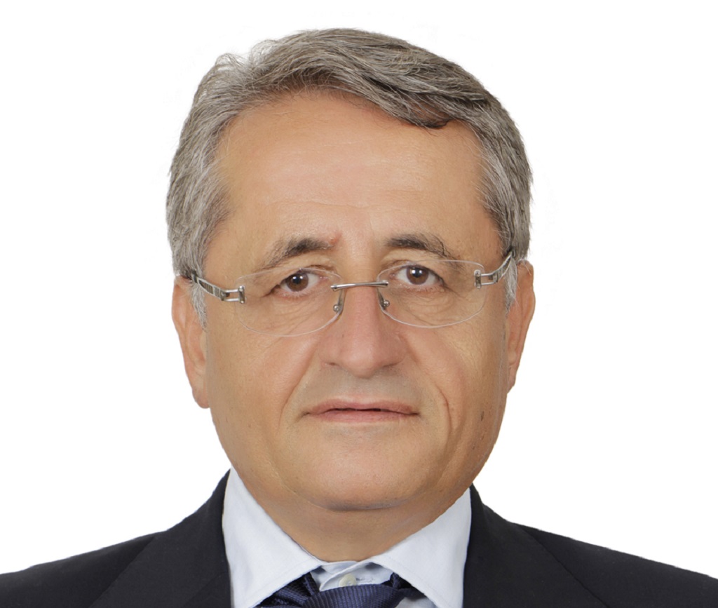 المهندس أسعد رشيدي مدير خيام دوت كوم.. ما يقارب العشر سنوات على انطلاق موقع خيام دوت كوم