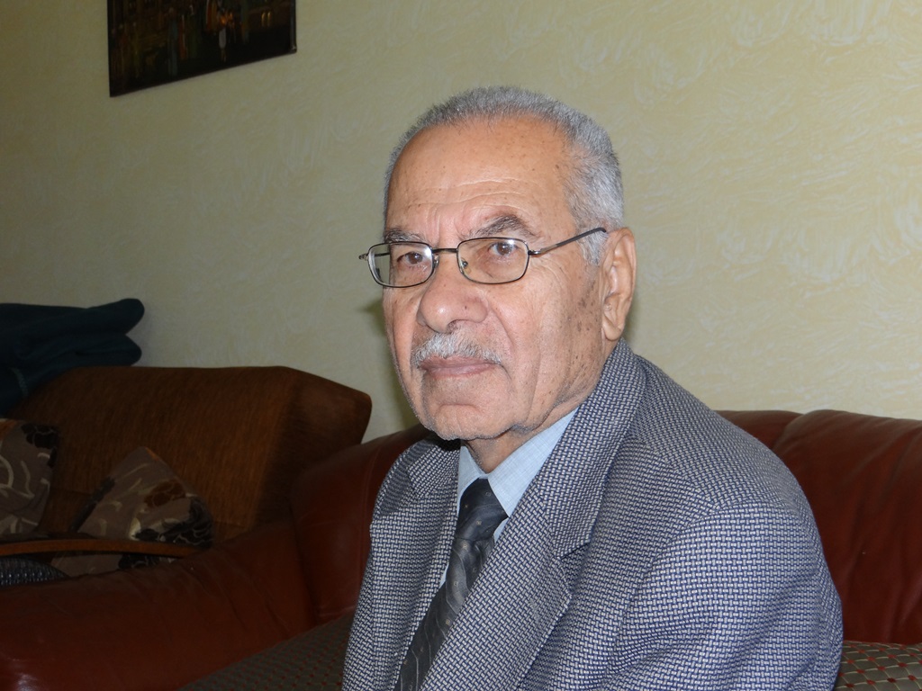 الأستاذ فايز أبو عباس (ناشط إجتماعي وسياسي وعضو المجلس البلدي في الخيام)