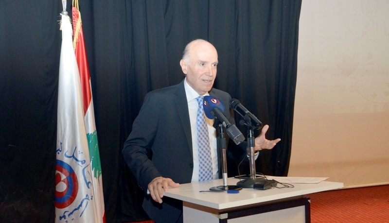الدكتور كامل مهنا، رئيس مؤسسة عامل الدولية والمنسق العام لتجمع المنظمات الأهلية التطوعية اللبنانية والعربية