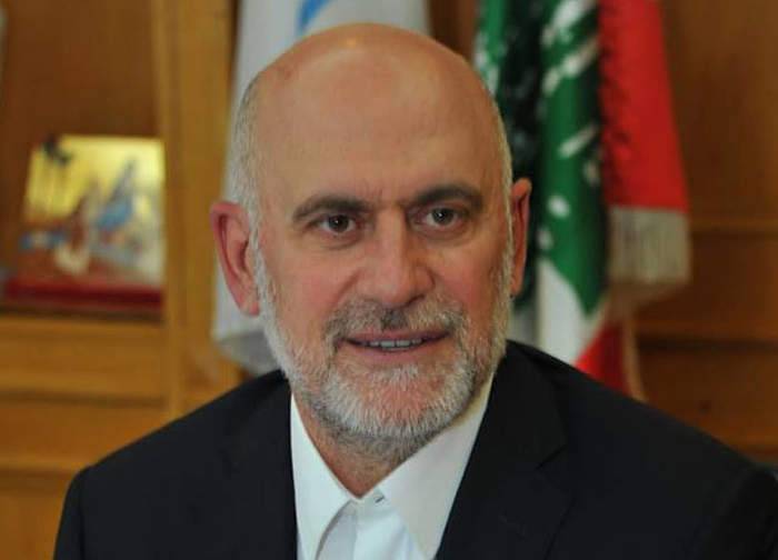 وزير الأشغال العامة في حكومة تصريف الأعمال يوسف فنيانوس