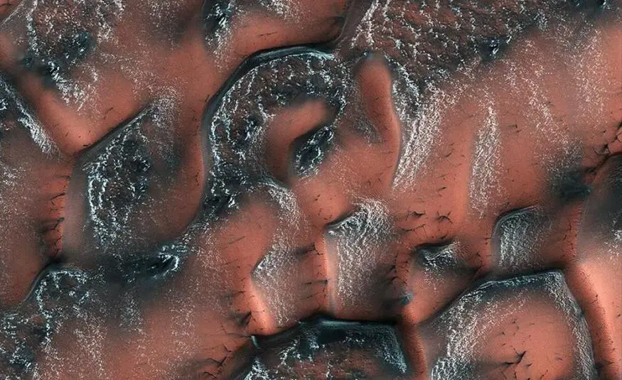 صورة بانورامية التقطها مسبار أوبورتينتي لسطح المريخ منتصف العام الماضي