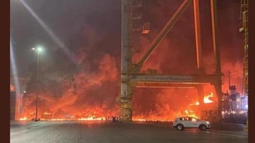 تردّد صدى الانفجار التي لم تعرف أسبابه حتى الآن في أنحاء دبي، وقد شعر بعض السكان باهتزاز منازلهم