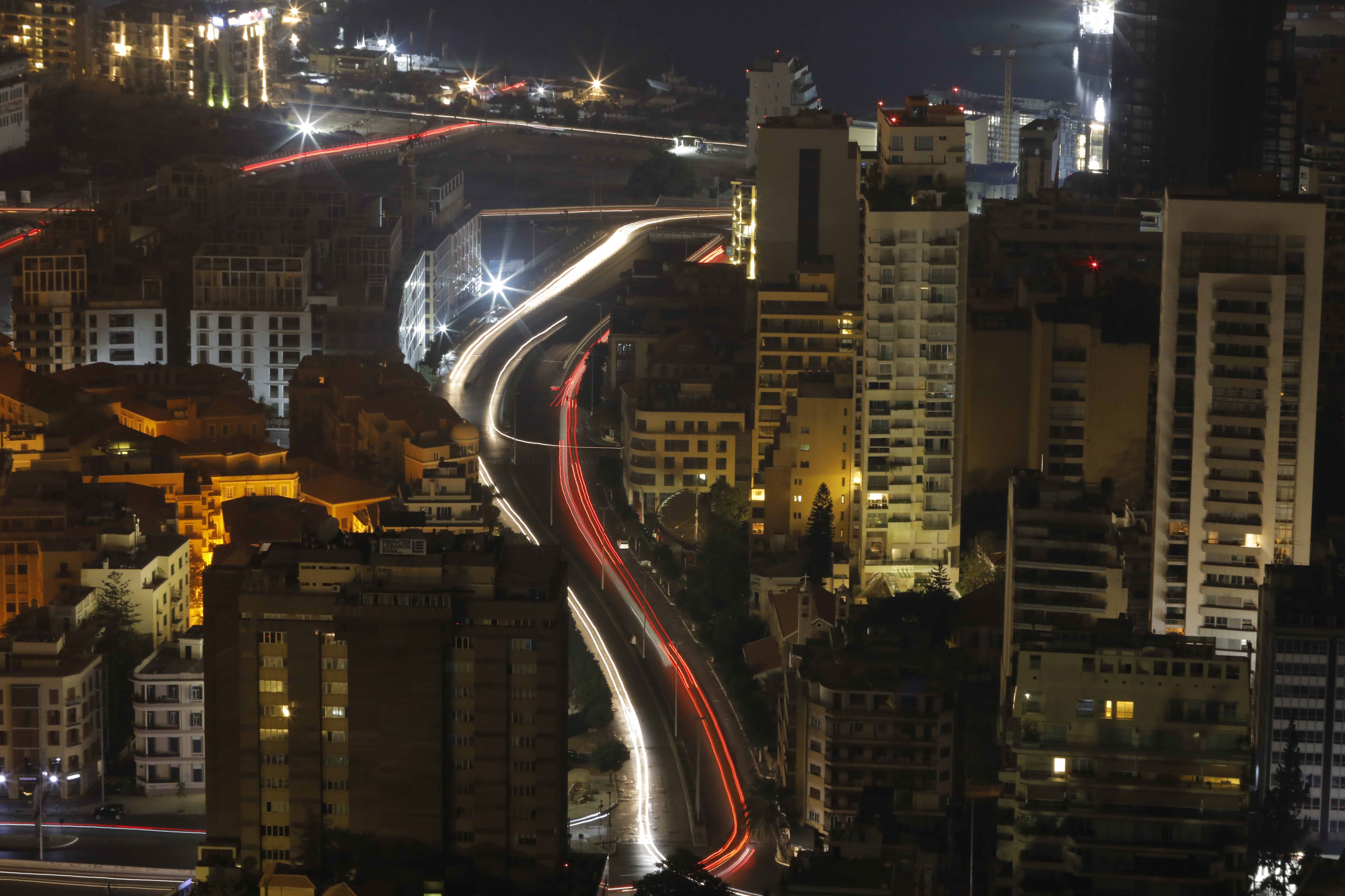 بيروت ليلاً - تصوير مارك فياض