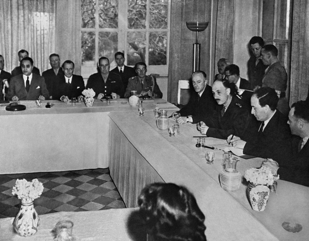 توقيع اتفاقيات الهدنة بين إسرائيل وكل من مصر ولبنان وسوريا والأردن عام 1949 (أ ف ب)