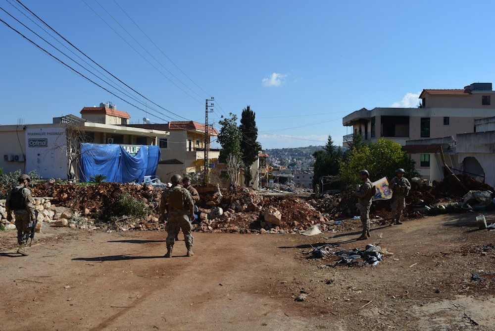 قوات العدو الاسرائيلي تمنع السكان من العودة إلى بيوتها في كانون الثاني من عام 2025 (الأخبار)