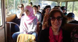 مشاركة لسيدات الخيام في ماراثون حرمون