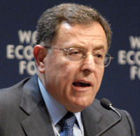 الرئيس الحكومة فؤاد السنيورة