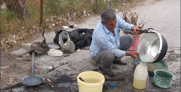 أبو فؤاد: خيط رفيع بين الماضي والحاضر