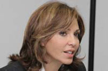 السيدة نورا جنبلاط