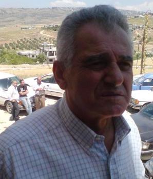 الأستاذ حسين نعيم خريس