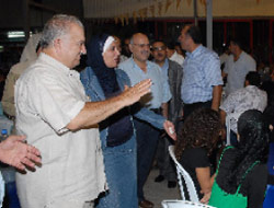 المهندس يوسف النقيب خلال سحور رمضاني