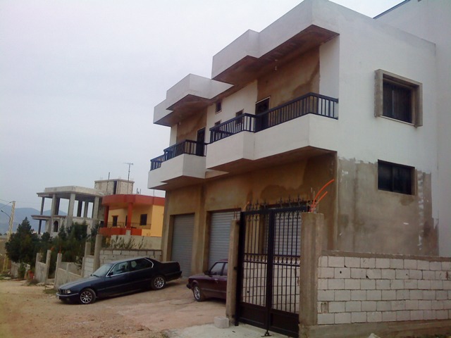 المحلات الثلاث