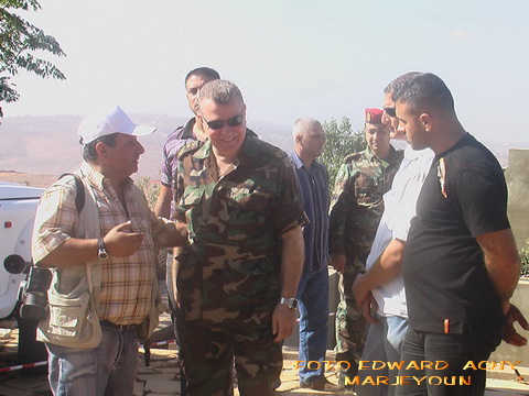 ومدير فرع مخابرات الجنوب العقيد علي شحرور – صورة ادوار العشي - مرجعيون