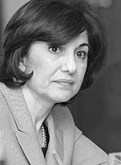 الدكتورة بثينة شعبان