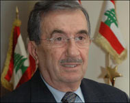 إدغار معلوف، مقرّب من الرابية وأبو جمرا والوسيط بين الرجلين