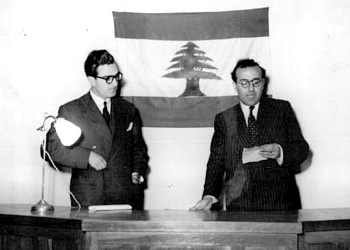 ميشال أسمر (الى اليمين) وغسان تويني.