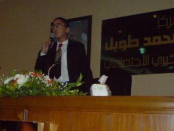 شادي عبدالله الموهبة الخيامية وهو يشدو في عيد الأم