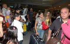 عائدون والخيبة على الوجوه