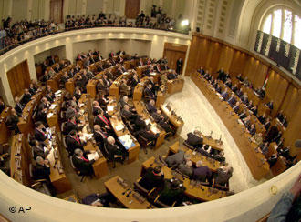 دور مجلس النواب؟؟