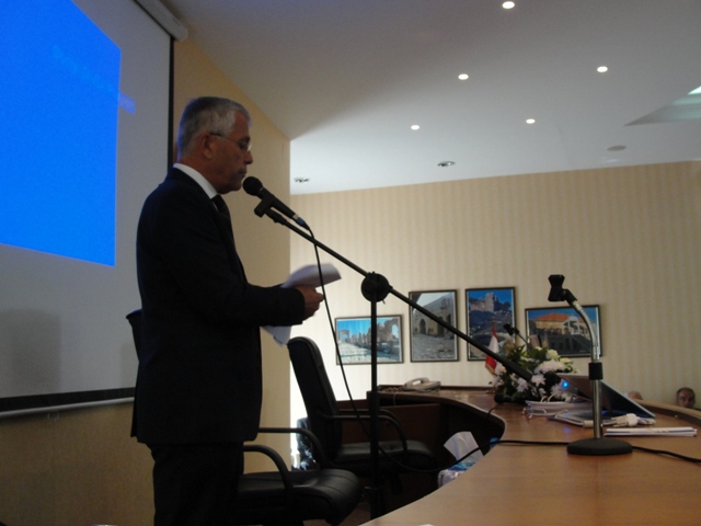  الدكتور كامل مرقص خلال إلقاء كلمته