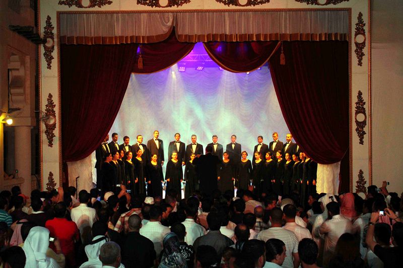 عروض فنيّة لبنانية في سوق واقف في الدوحة