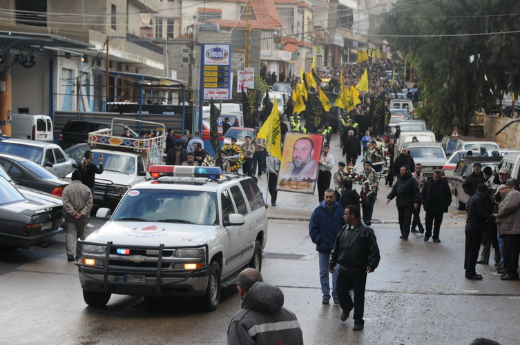 جبشيت تشيّع فقيدهاأبوجعفر في موكب حاشد