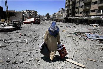 الدمار في بنت جبيل في تموز 2006 (م.ع.م)