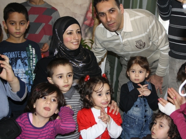 يا بساط الريح خذنا إليها..