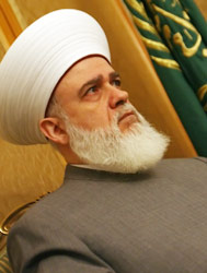 تتحفّظ المصادر الأمنيّة على التعليق على كلام المفتي