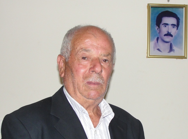 الشهيد الخيامي الحيّ في وجه الاحتلال وعملائه المعلم أبو محمود حسن باشا.. وصورة القائد الشهيد قاسم