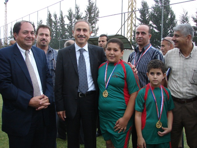 الدكتور علي عبد الله،  وزير الشباب والرياضة، في عربصاليم