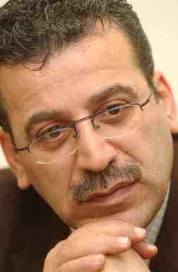 النائب علي بزي