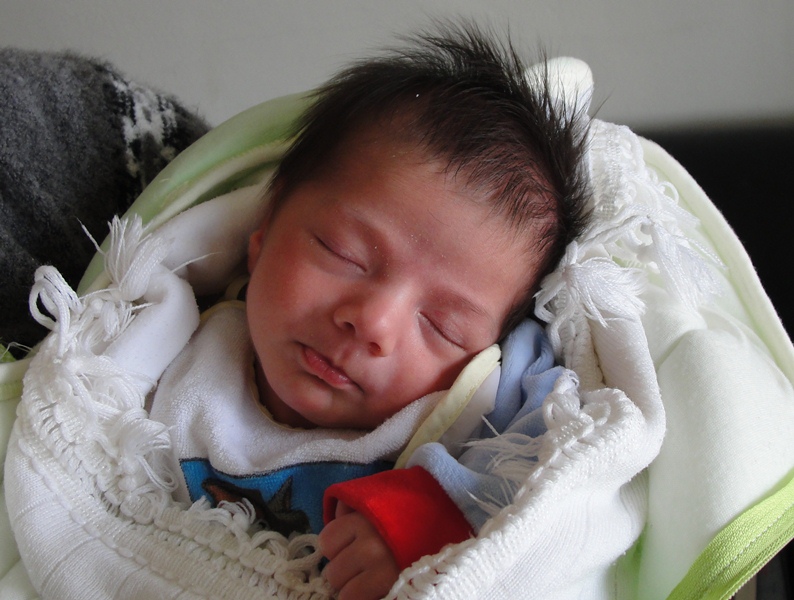 زكريا حسن سعد أضفى فرحة مضافة للعائلة