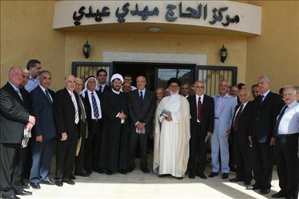 أمام مركز عيدي التابع لـ «عامل» في مشغرة أمس