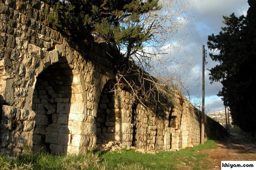حائط النسيان: جانب من نبع الرقيقة