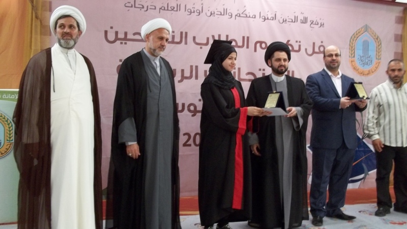 مدرسة عيسى بن مريم ومبرة النبي ابراهيم تكرمان طلاب التاسع