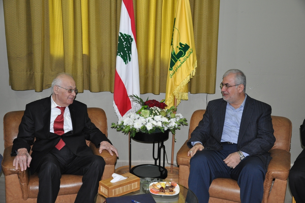 الجنوب المقاوم يستقبل الرئيس سليم الحص - رئيس حكومة التحرير