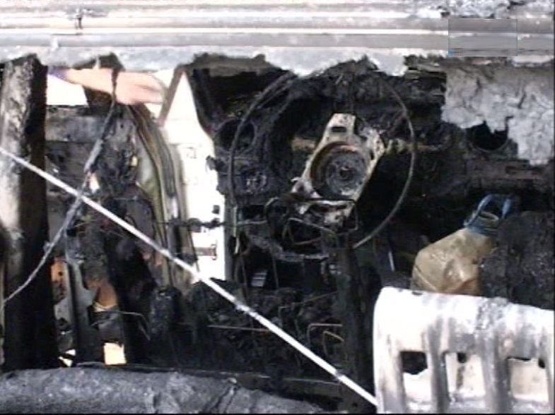 السيارة من الداخل